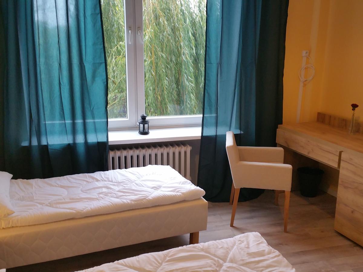 Kaktus Guest House 2 Varsovie Extérieur photo